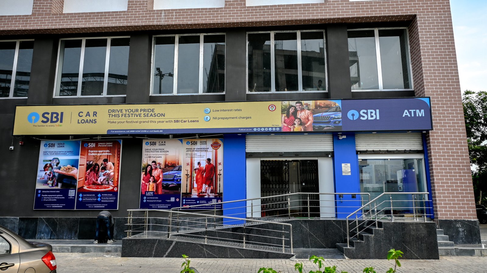 Bank and ATM facilities